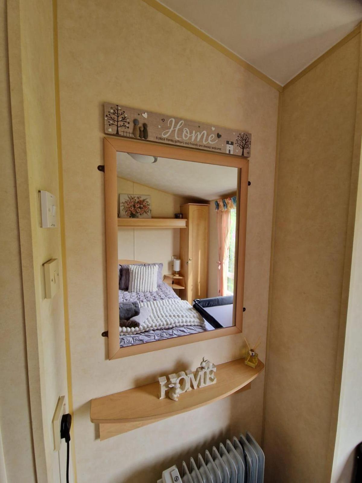 Lochview Retreat Caravan Balminnoch Экстерьер фото