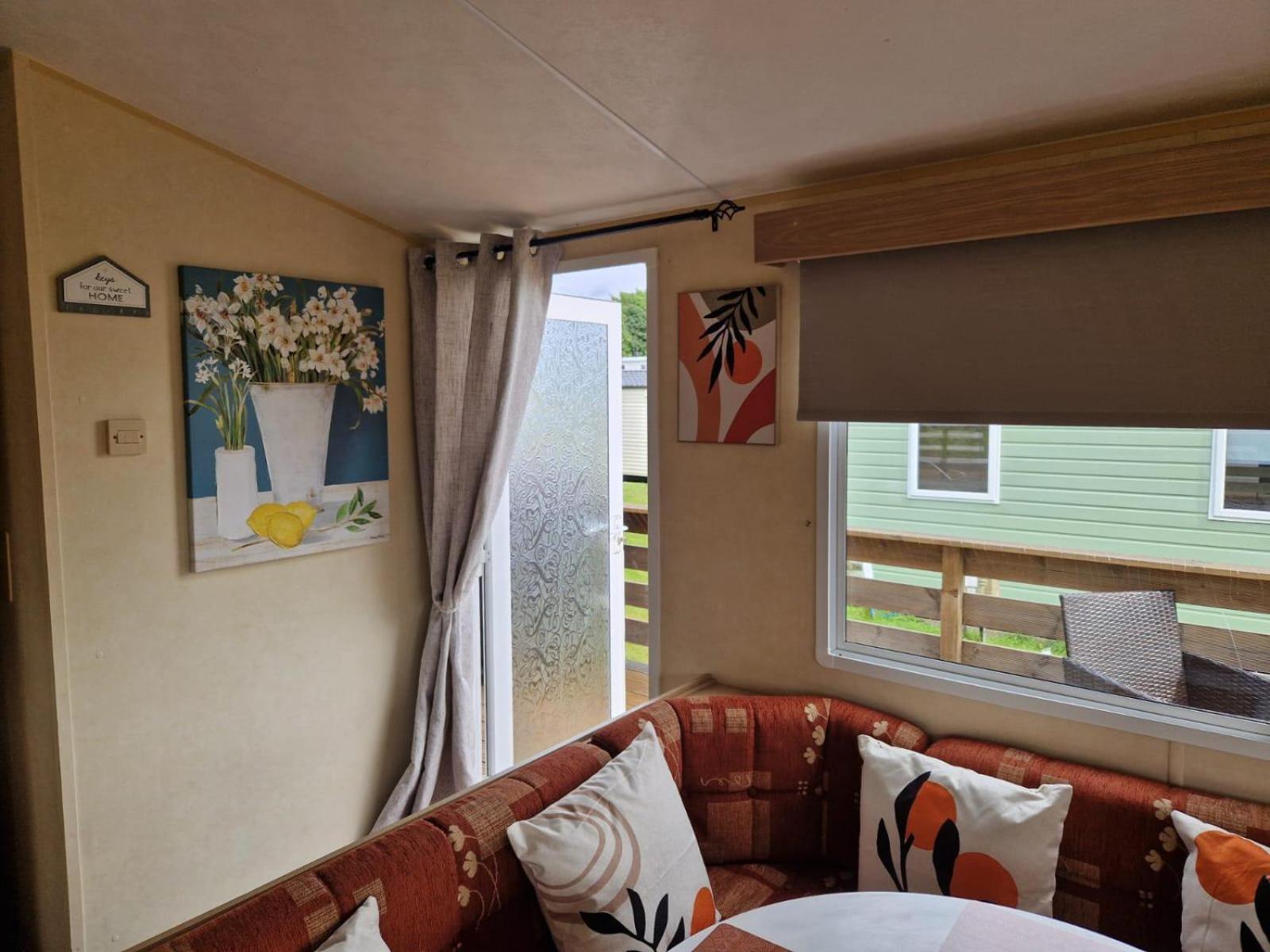 Lochview Retreat Caravan Balminnoch Экстерьер фото